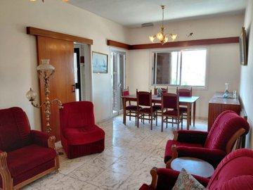 Apartment For Sale  in  Chlorakas