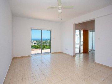 Detached Villa For Sale  in  Peyia