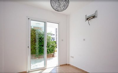 Apartment For Sale  in  Kato Paphos - Universal
