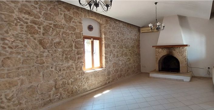 Image No.2-5 Bed Villa for sale