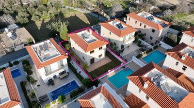 Detached Villa For Sale  in  Acheleia