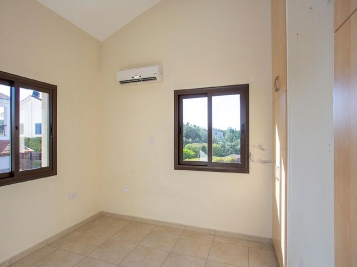 Image No.7-3 Bed Villa for sale