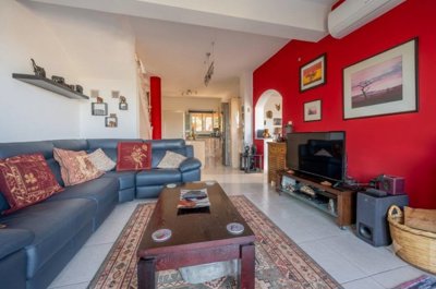 Semi Detached Villa For Sale  in  Goudi