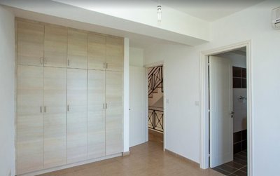 Detached Villa For Sale  in  Acheleia