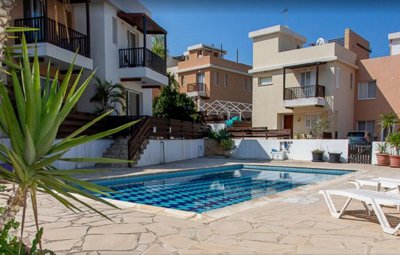 1 - Argaka, Townhouse