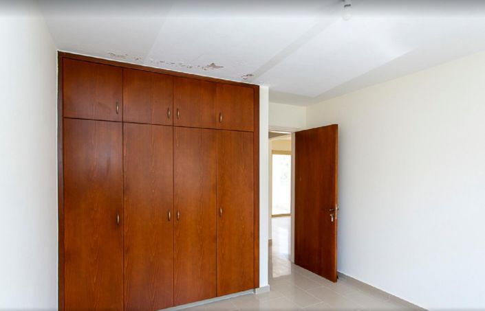 Image No.8-Appartement de 2 chambres à vendre à Peyia