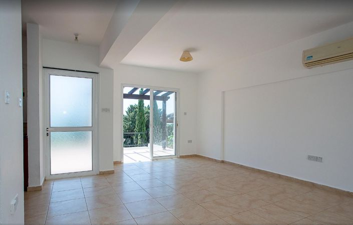 Image No.3-2 Bed Townhouse for sale
