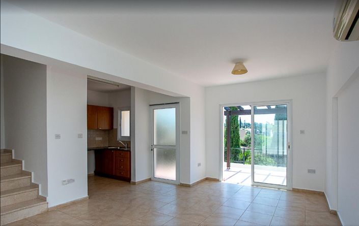 Image No.4-2 Bed Townhouse for sale