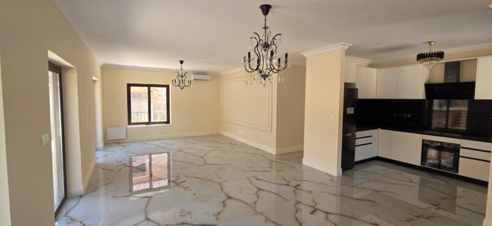 Image No.3-Villa de 5 chambres à vendre à Limassol