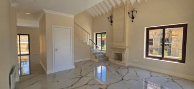 Detached Villa For Sale  in  Acheleia