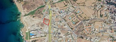 Touristic Land For Sale  in  Moutoulas