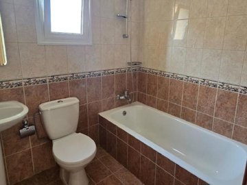Apartment For Sale  in  Chlorakas