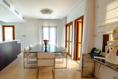 Detached Villa For Sale  in  Acheleia