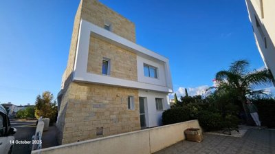 Detached Villa For Sale  in  Acheleia