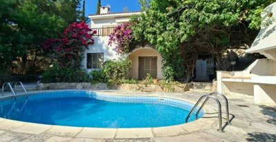 Detached Villa For Sale  in  Tala
