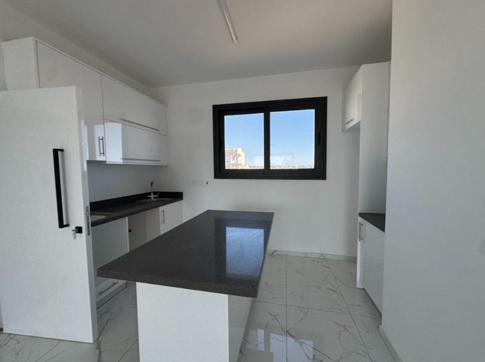 Image No.3-Appartement de 2 chambres à vendre à Kato Paphos