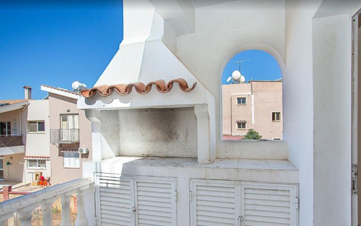 Image No.7-3 Bed Villa for sale