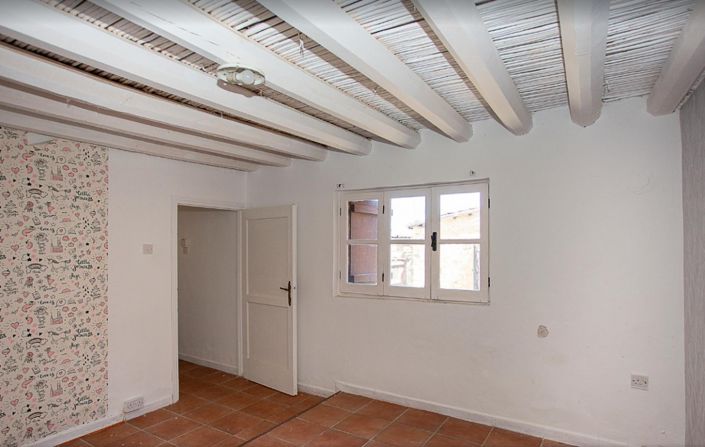 Image No.10-2 Bed Villa for sale