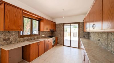 Detached Villa For Sale  in  Acheleia