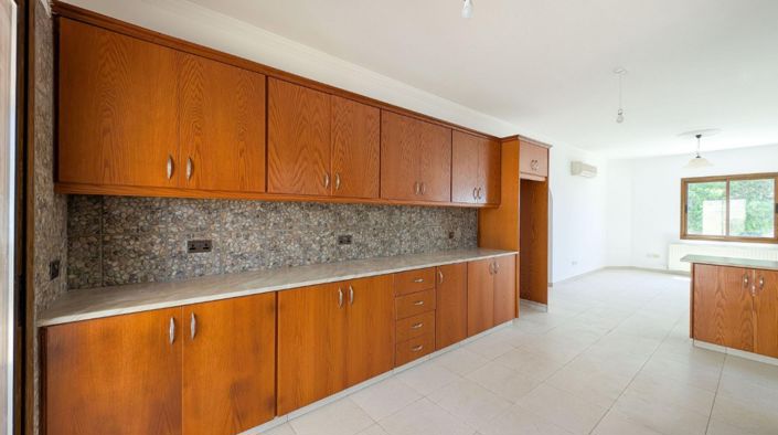 Image No.6-4 Bed Villa for sale