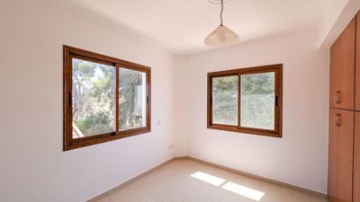 Detached Villa For Sale  in  Acheleia