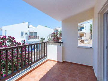 Townhouse For Sale  in  Chlorakas