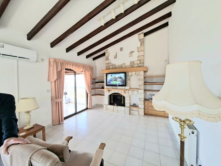 Image No.3-3 Bed Villa for sale