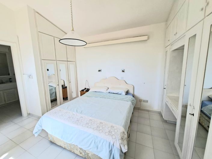 Image No.5-3 Bed Villa for sale