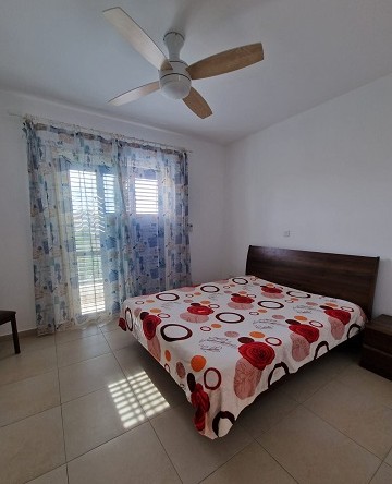 Image No.8-2 Bed Townhouse for sale
