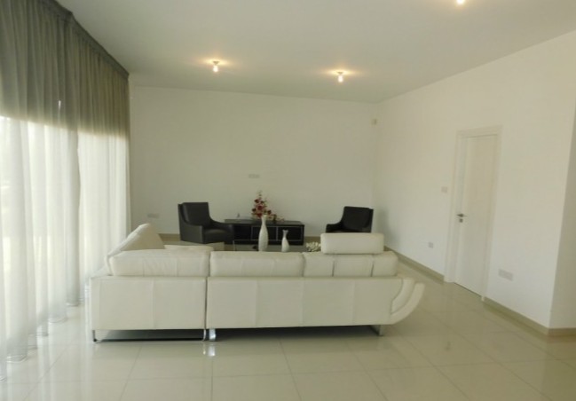 Image No.3-3 Bed Villa for sale