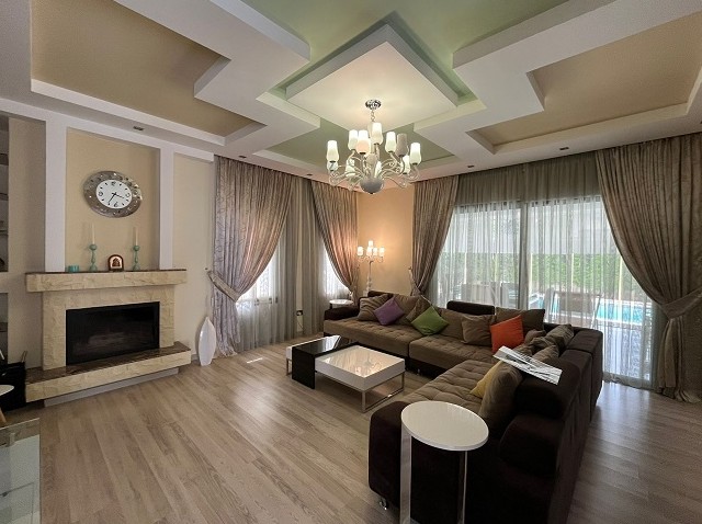 Image No.2-Villa for sale