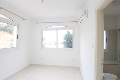 Penthouse For Sale  in  Kato Paphos - Universal