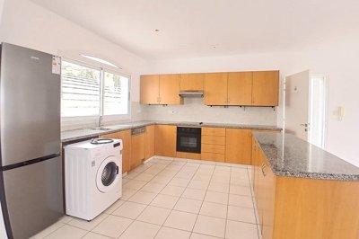 Penthouse For Sale  in  Kato Paphos - Universal