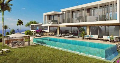 Detached Villa For Sale  in  Acheleia