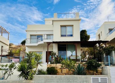 Detached Villa For Sale  in  Acheleia