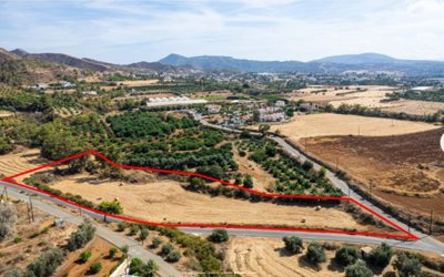 Touristic Land For Sale  in  Argaka