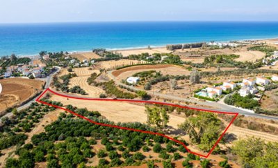 Touristic Land For Sale  in  Argaka
