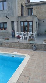 Detached Villa For Sale  in  Eledio