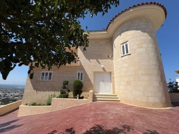 Detached Villa For Sale  in  Acheleia