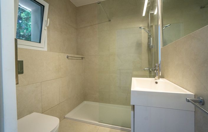 Image No.7-1 Bed Villa for sale