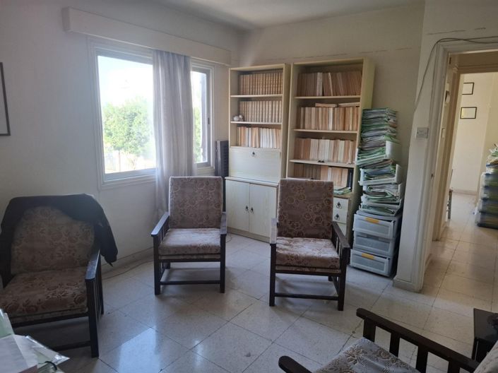 Image No.3-3 Bed Apartment for sale