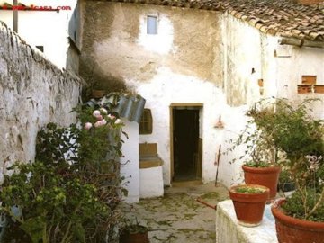 18-town-house-for-sale-in-fuensanta-de-martos