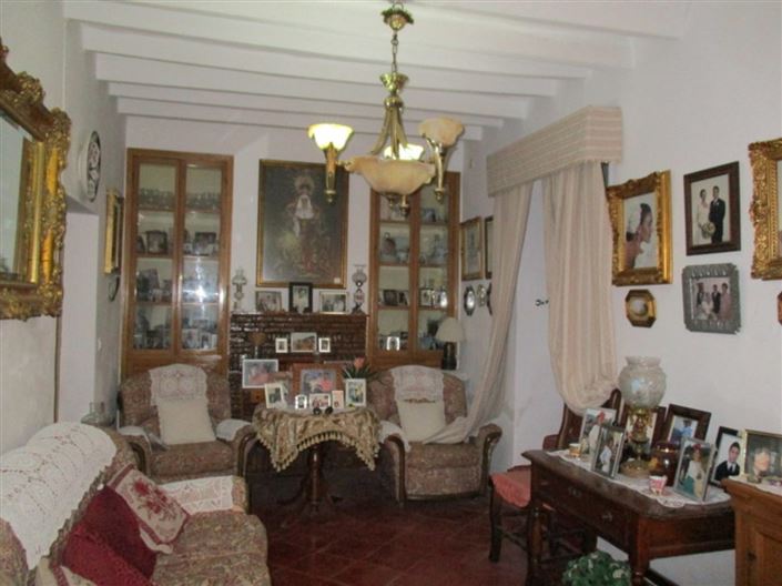 Image No.7-4 Bed Village House for sale