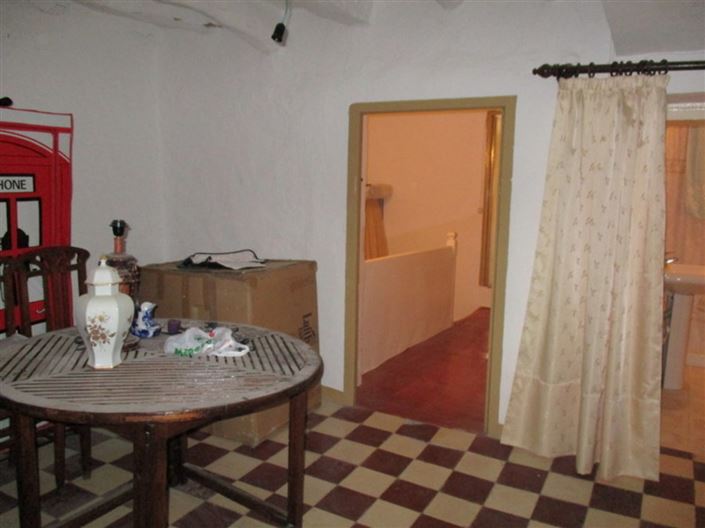 Image No.9-4 Bed Village House for sale