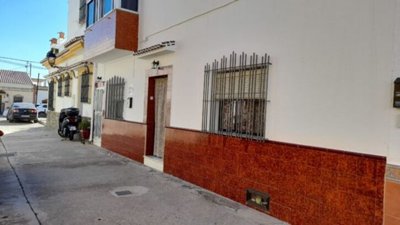 91810-village-house-for-sale-in-pizarra-51395