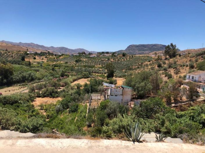 Image No.20-2 Bed Country Property for sale