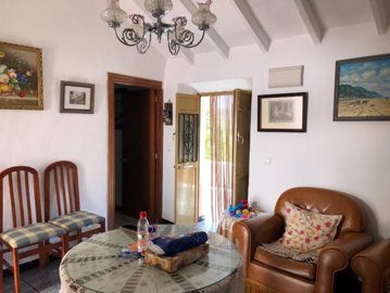 106712-country-property-for-sale-in-bermejo-5