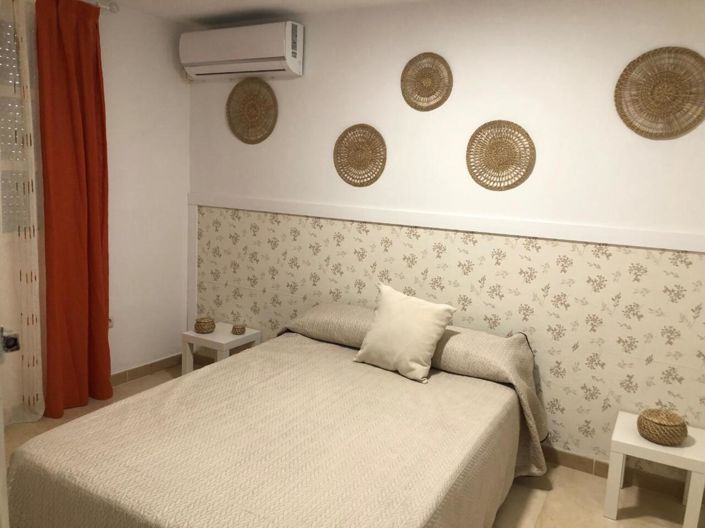 Image No.9-5 Bed Villa for sale