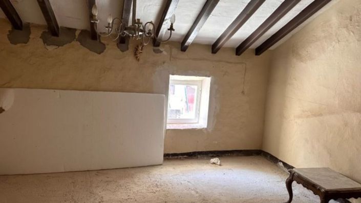 Image No.4-3 Bed Village House for sale
