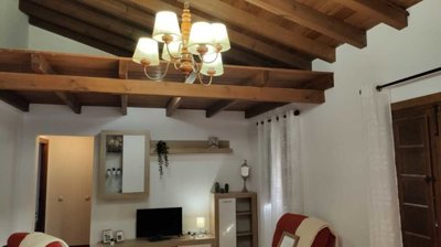 107385-country-house-for-sale-in-el-chorro-54